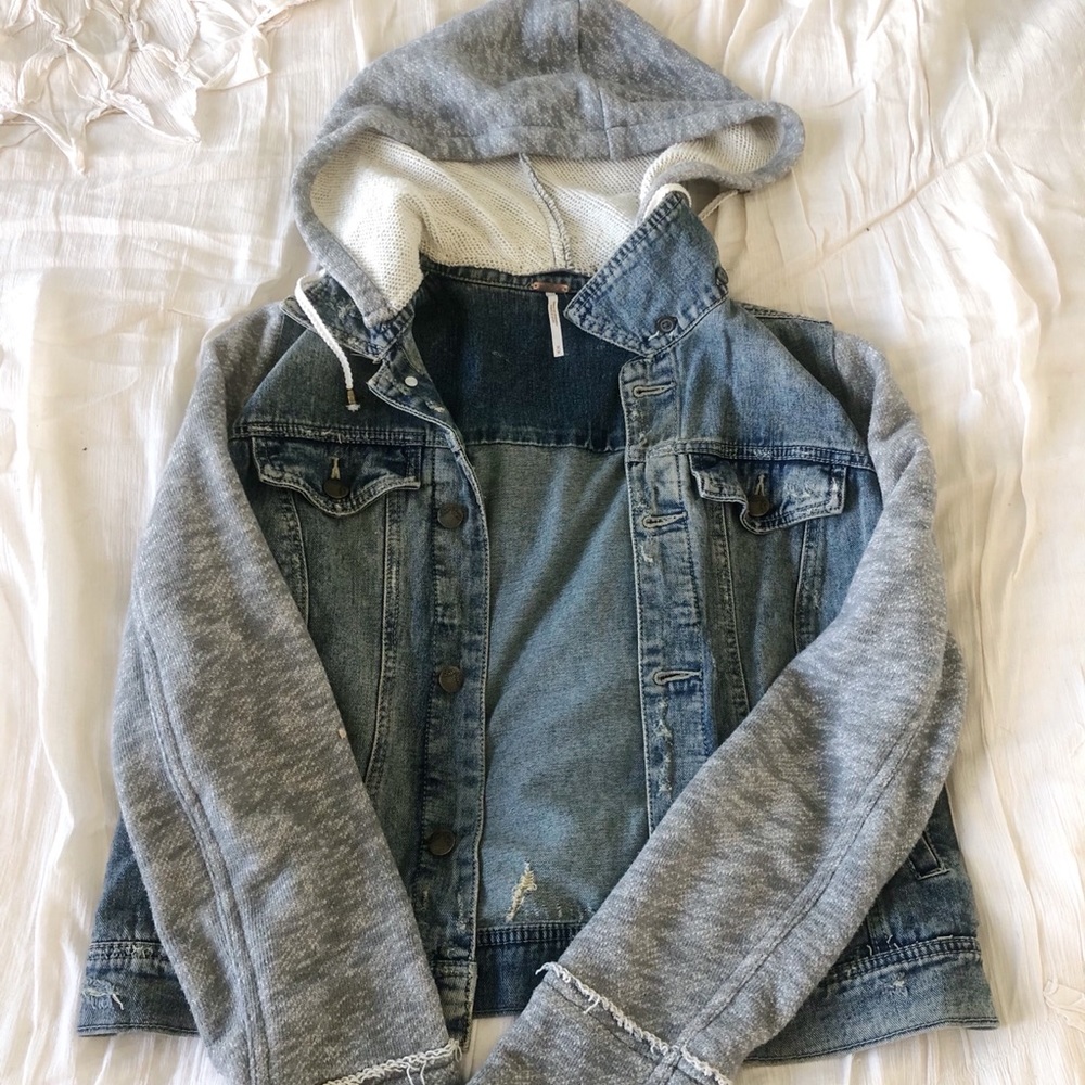 Free People denim/knit jacket!